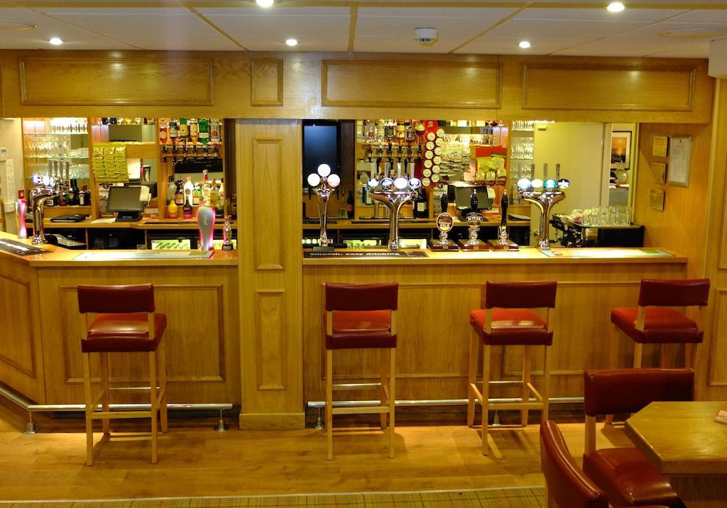 The Golden Lion Hotel Maryport Bagian luar foto