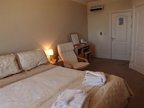 The Golden Lion Hotel Maryport Bagian luar foto
